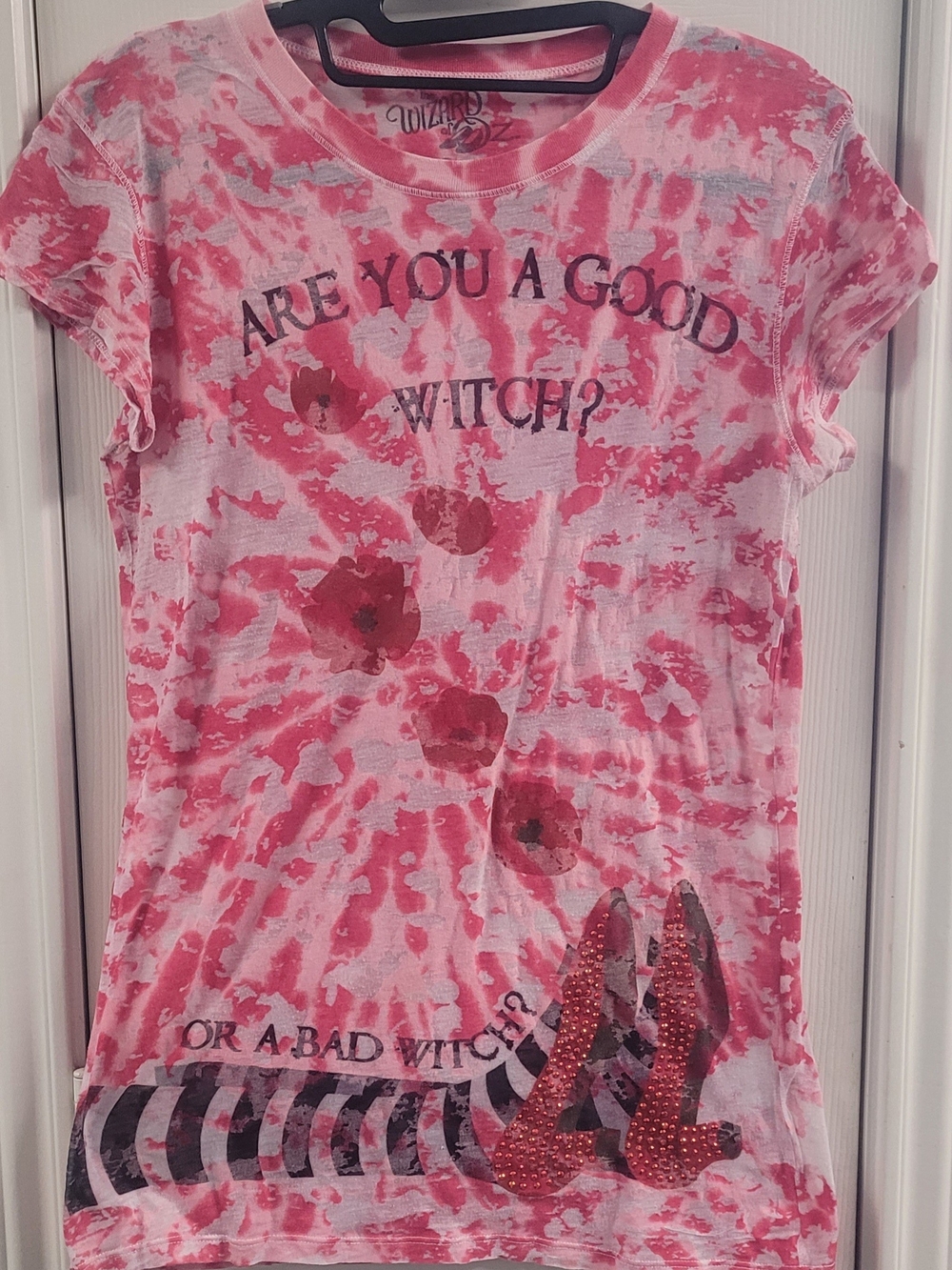 Womens  Pink Tie-Dye Graphic Wizard Of Oz T-shirt